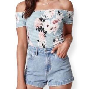Kendall & Kylie Off the shoulder Smocked Floral Top